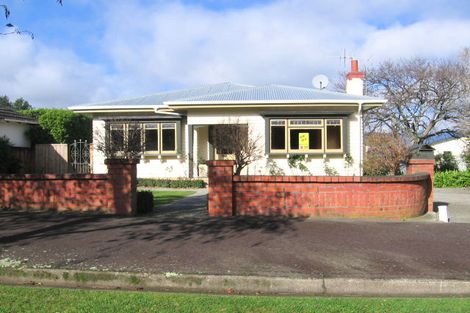 Photo of property in 46 Rongopai Street, Palmerston North, 4414