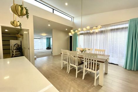 Photo of property in 23 Liberation Road, Papakura, 2110