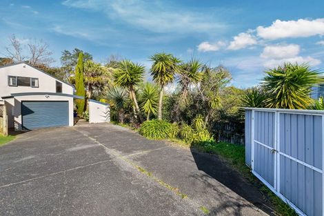 Photo of property in 14a Mchardy Place, Glenfield, Auckland, 0627
