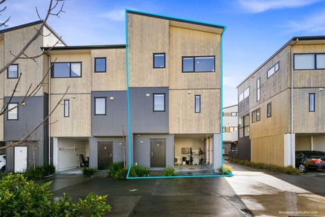 Photo of property in 12 Pheasant Lane, Hobsonville, Auckland, 0616