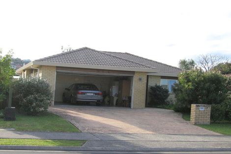 Photo of property in 94 Lakeside Drive, Orewa, 0931
