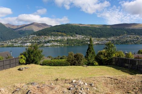 Photo of property in 38 Oregon Drive, Kelvin Heights, Queenstown, 9300