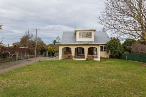 Photo of property in 13 Stanley Street, Dannevirke, 4930