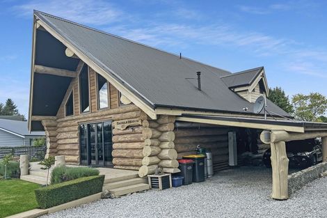 Photo of property in 27 Rata Road, Twizel, 7901