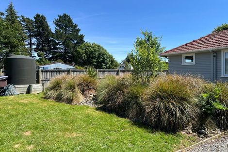 Photo of property in 13 Cross Street, Coalgate, 7673