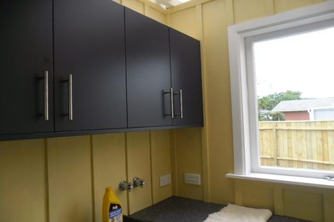 Photo of property in 2-4 Walton Avenue, Waikanae, 5036