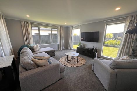 Photo of property in 7 Sarah Street, Marshland, Christchurch, 8083