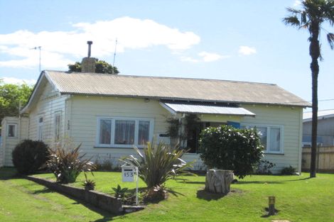Photo of property in 153 Hakanoa Street, Huntly, 3700