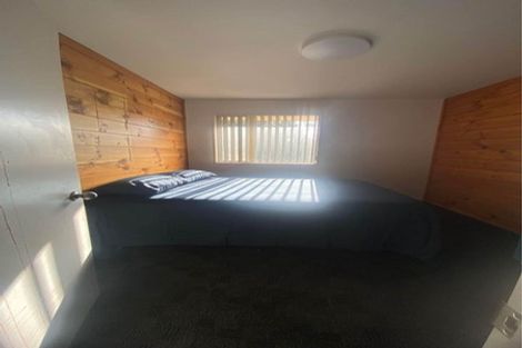 Photo of property in 3/125 Carrington Road, Point Chevalier, Auckland, 1025