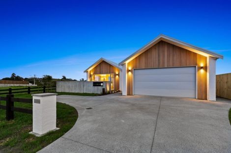 Photo of property in 31 Dawson Road, Snells Beach, 0920