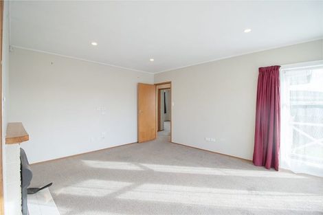 Photo of property in 99 Cargill Street, Papakura, 2110