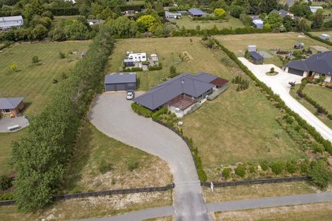 Photo of property in 17 Landsborough Drive, Darfield, 7571