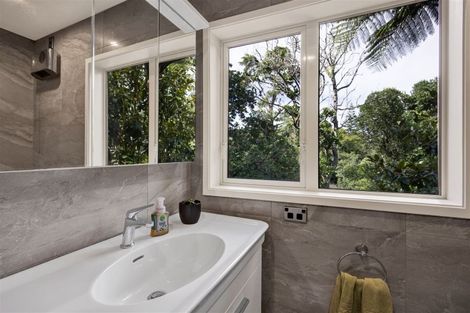 Photo of property in 14a Turi Street, Welbourn, New Plymouth, 4312