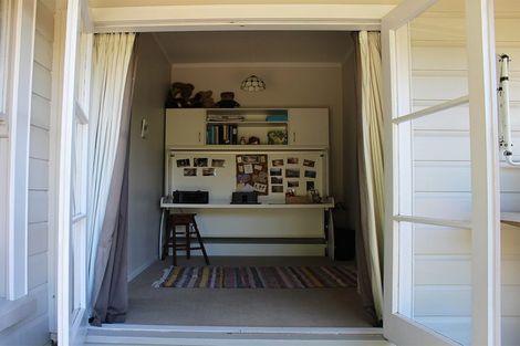 Photo of property in 122 Beach Road, Onerahi, Whangarei, 0110