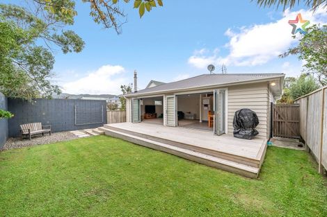 Photo of property in 51 Bristol Square, Hutt Central, Lower Hutt, 5010