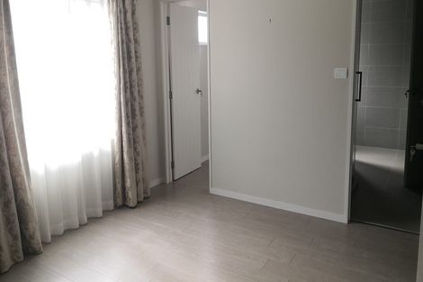 Photo of property in 17a Richard Avenue, Bucklands Beach, Auckland, 2014