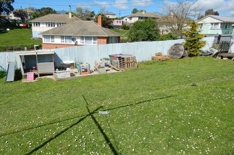 Photo of property in 17 Blyth Street, Holmes Hill, Oamaru, 9401