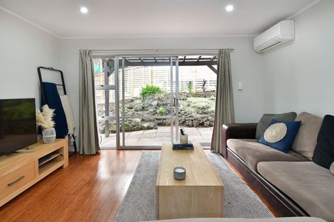 Photo of property in 3b Balmain Road, Birkenhead, Auckland, 0626