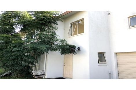 Photo of property in 15 Lockington Avenue, Henderson, Auckland, 0612