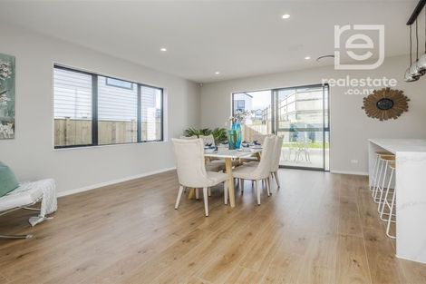 Photo of property in 7 Bendridge Street, Flat Bush, Auckland, 2019