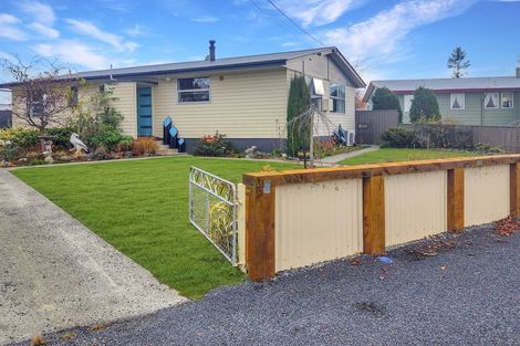 Photo of property in 24 Omahau Crescent, Twizel, 7901
