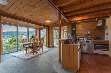 Photo of property in 24 Kandy Crescent, Ngaio, Wellington, 6035