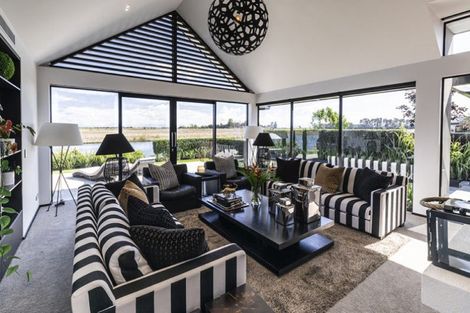 Photo of property in 11 Waterton Point, Huntingdon, Ashburton, 7774