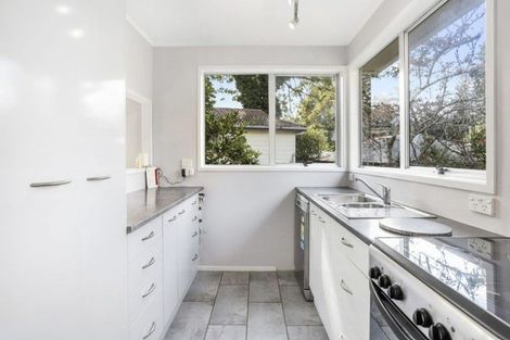 Photo of property in 15 Luanda Drive, Ranui, Auckland, 0612