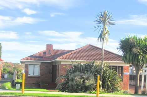 Photo of property in 2/375 Great South Road, Papatoetoe, Auckland, 2025