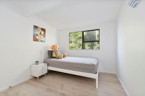 Photo of property in 13 Lesa Annis Place, Henderson, Auckland, 0612