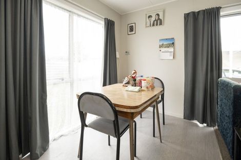 Photo of property in 320b Flaxmere Avenue, Flaxmere, Hastings, 4120