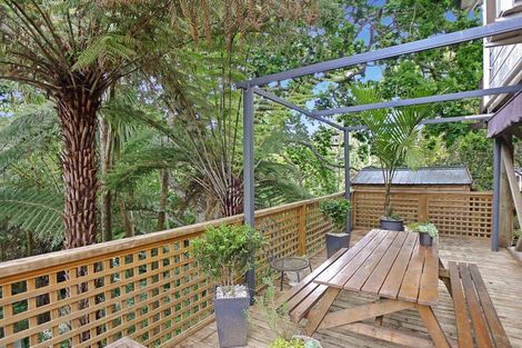 Photo of property in 2/5 Hellyers Street, Birkdale, Auckland, 0626