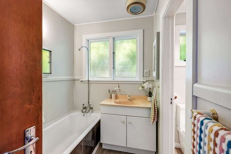 Photo of property in 5 Colac Street, Avondale, Christchurch, 8061