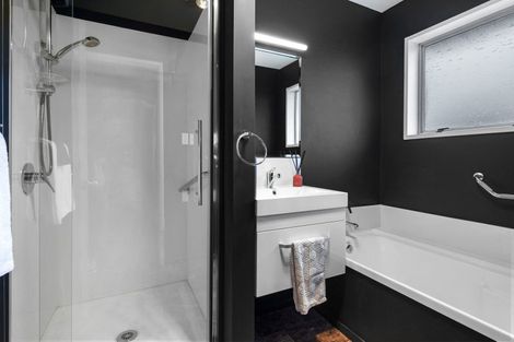 Photo of property in 2/92 Warden Street, Richmond, Christchurch, 8013