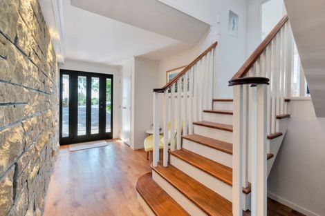 Photo of property in 60 Kaipara Road, Papakura, 2582