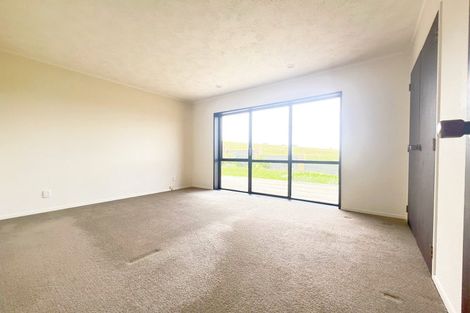 Photo of property in 34 Charles Dickens Drive, Mellons Bay, Auckland, 2014