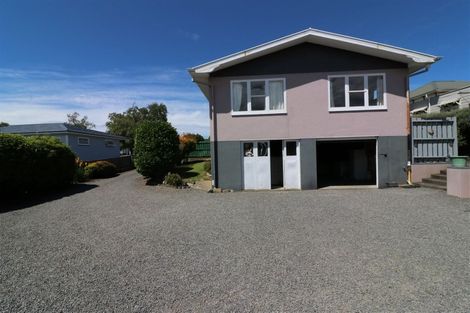 Photo of property in 17 Salisbury Street, Dannevirke, 4930