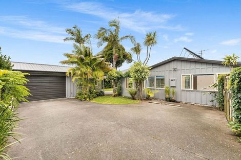 Photo of property in 49b Percy Road, Papamoa Beach, Papamoa, 3118