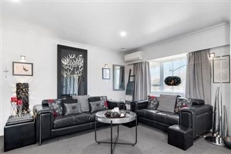 Photo of property in 1 Linklater Avenue, Bellevue, Tauranga, 3110
