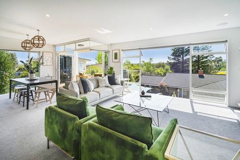 Photo of property in 3 Hikanui Drive, Havelock North, 4130