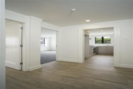 Photo of property in 8/349 Tamaki Drive, Saint Heliers, Auckland, 1071