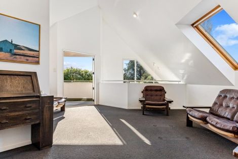 Photo of property in 15 Brookford Place, Westmorland, Christchurch, 8025