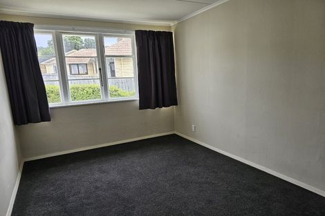 Photo of property in 33 Awarua Street, Elsdon, Porirua, 5022