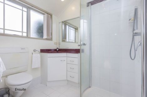 Photo of property in 4 Emerald Hill Drive, Birchville, Upper Hutt, 5018