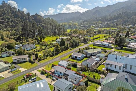 Photo of property in 74 Watt Street, Coromandel, 3506