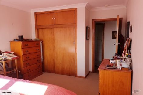 Photo of property in 8 Winston Street, Crofton Downs, Wellington, 6035