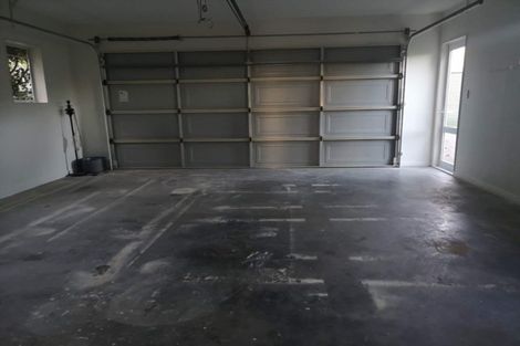 Photo of property in 114 Point View Drive, East Tamaki Heights, Auckland, 2016