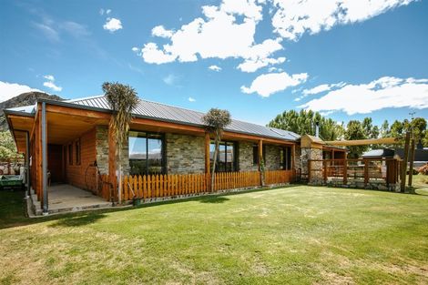 Photo of property in 17 Balneaves Lane, Albert Town, Wanaka, 9382