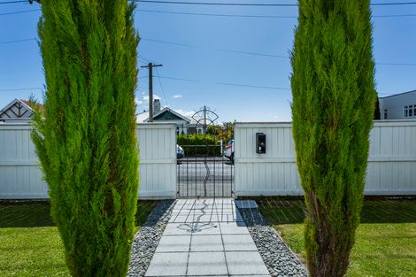 Photo of property in 10 Grove Street, Saint Kilda, Dunedin, 9012