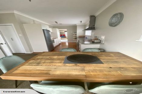 Photo of property in 15 Bernard Street, Avenues, Whangarei, 0110